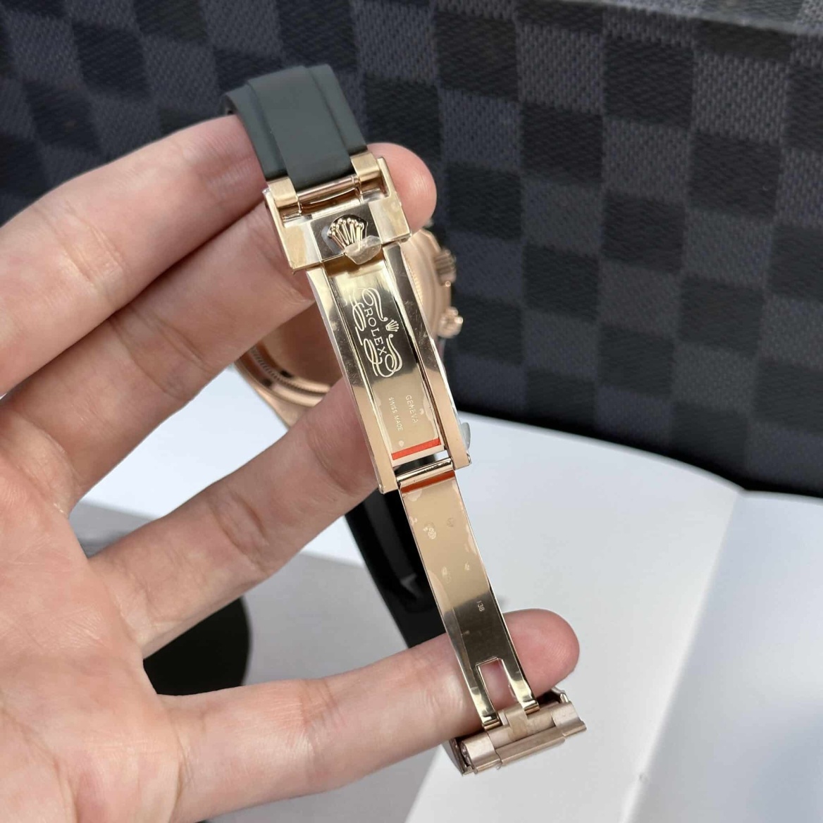 Rolex Daytona 40 mm Sundust Dial 126515LN - Image 12