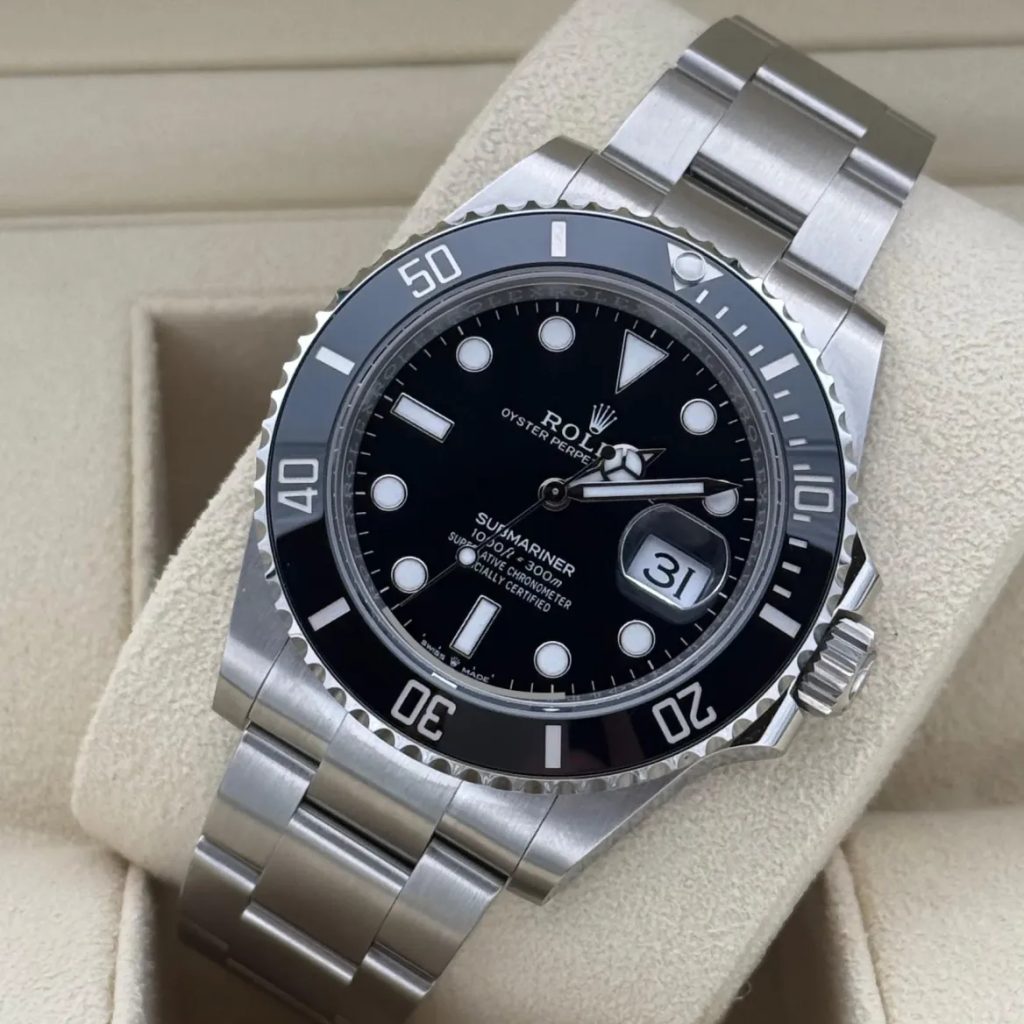 Rolex Submariner 126610LN