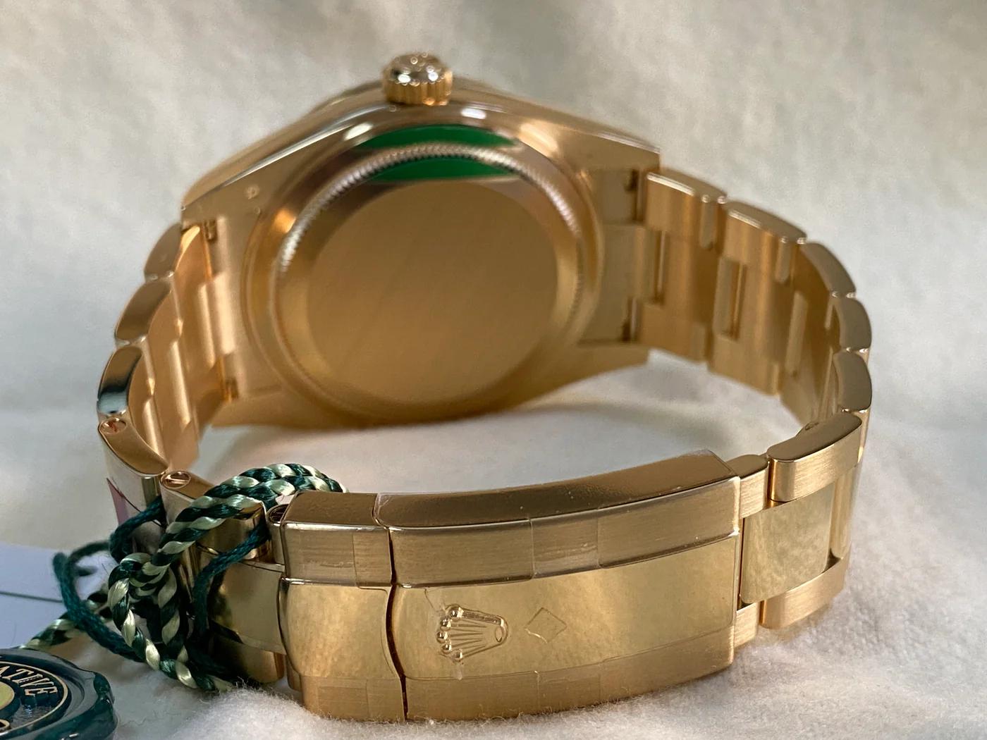 Rolex Sky-Dweller All Gold - Image 5