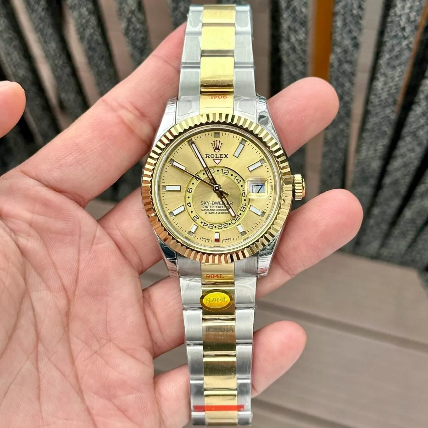 Rolex Sky-Dweller Gold Watch Champagne Dial 336933 - Image 2