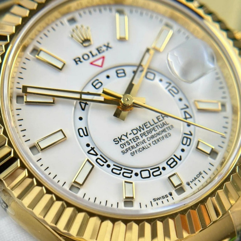 Rolex Sky-Dweller For Sale 42 mm Intense white Dial 336238 - Image 6