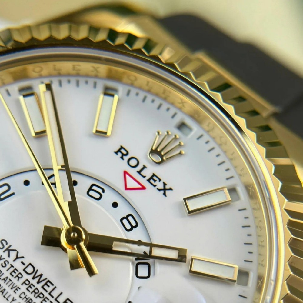 Rolex Sky-Dweller For Sale 42 mm Intense white Dial 336238 - Image 7