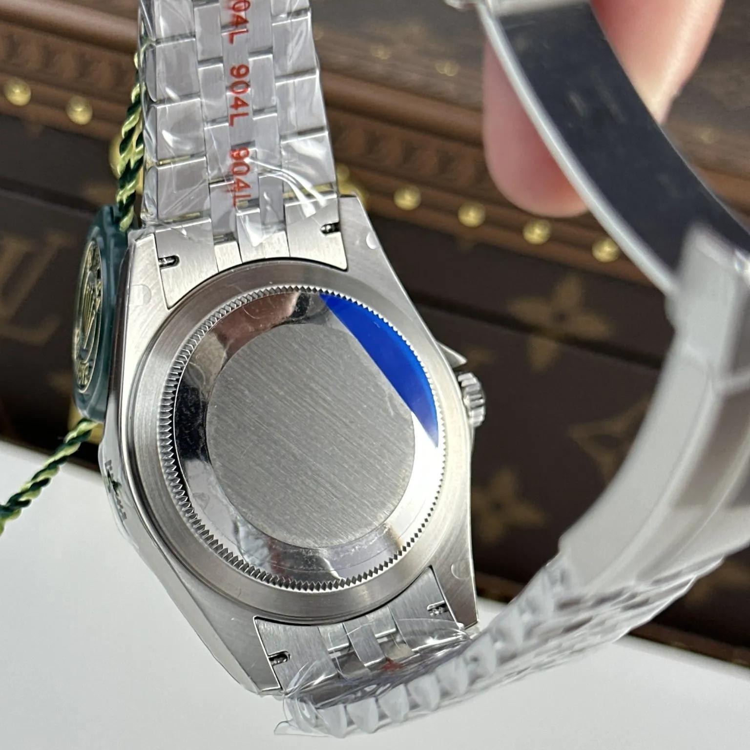 Rolex Sky-Dweller White Gold - Image 8