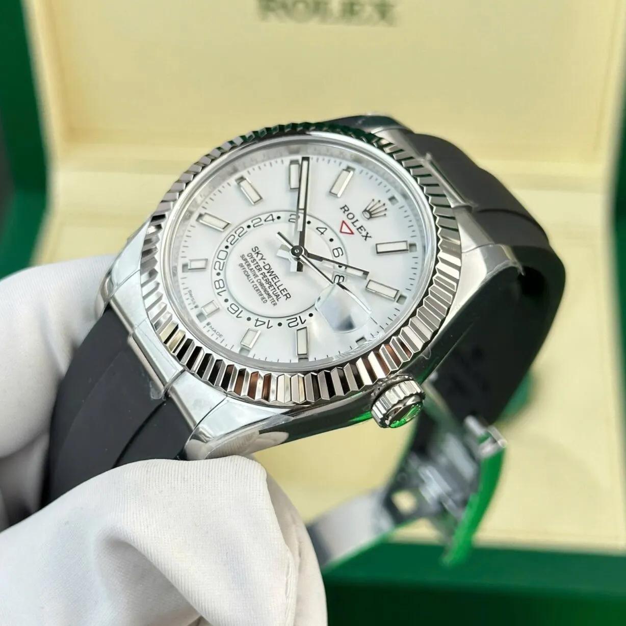 Rolex Sky-Dweller White Gold 336239 - Image 2