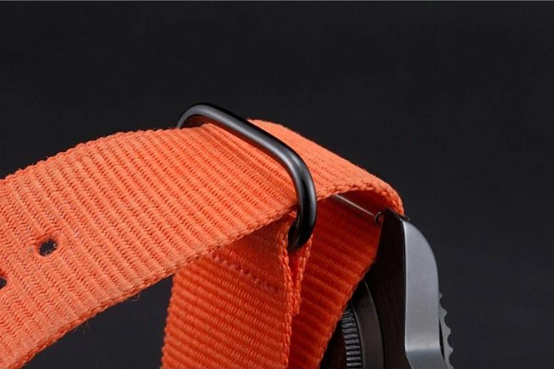 Rolex Submariner Black Dial 40mm 622011 - Image 6