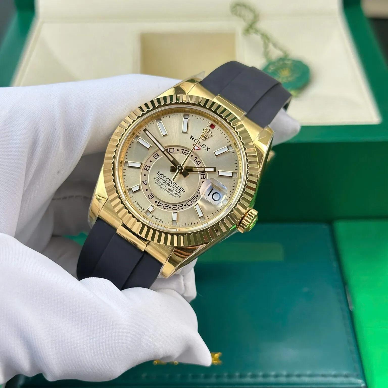 Rolex Sky-Dweller Yellow Gold 336238 Automatic Watch - Image 3