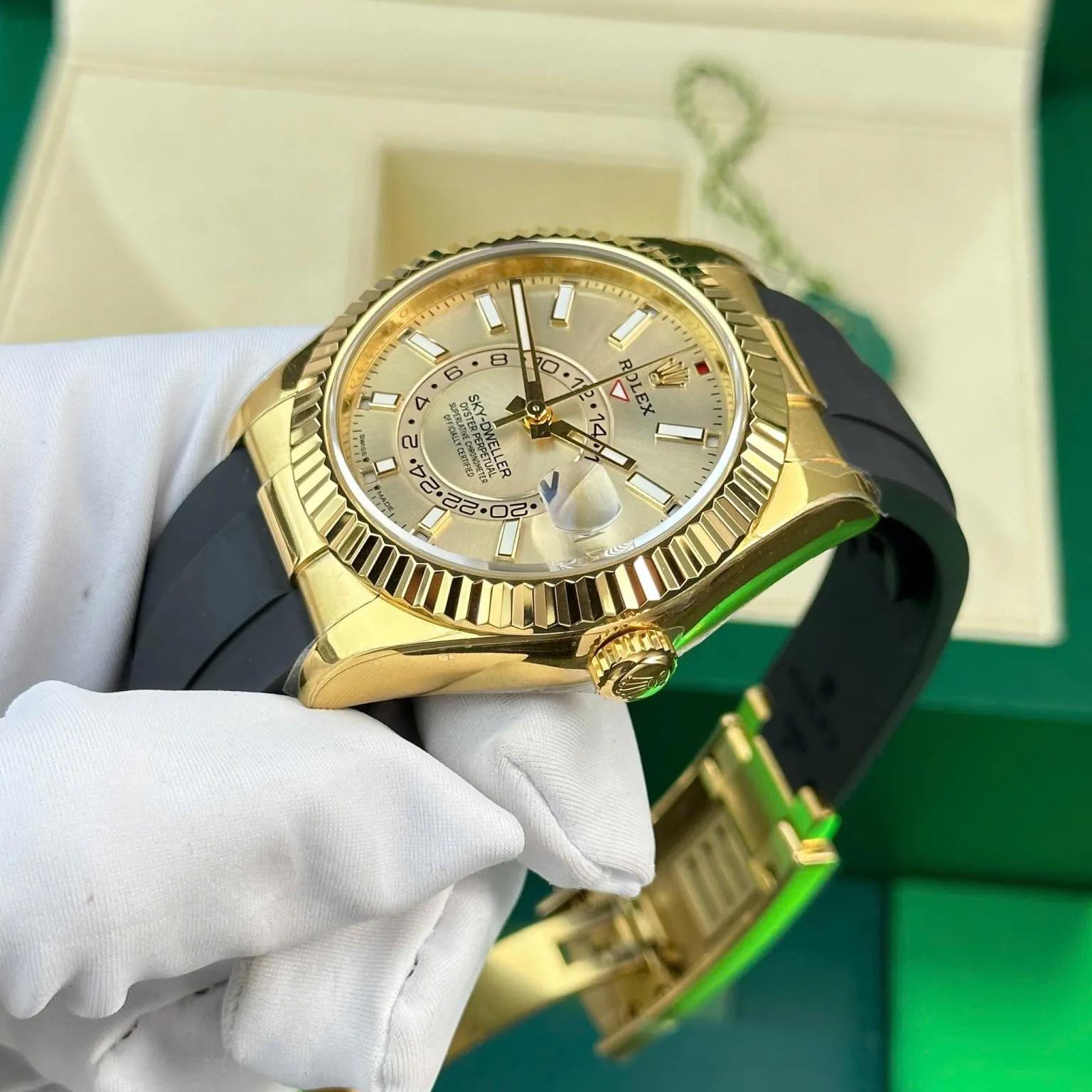 Rolex Sky-Dweller Yellow Gold 336238 Automatic Watch - Image 5