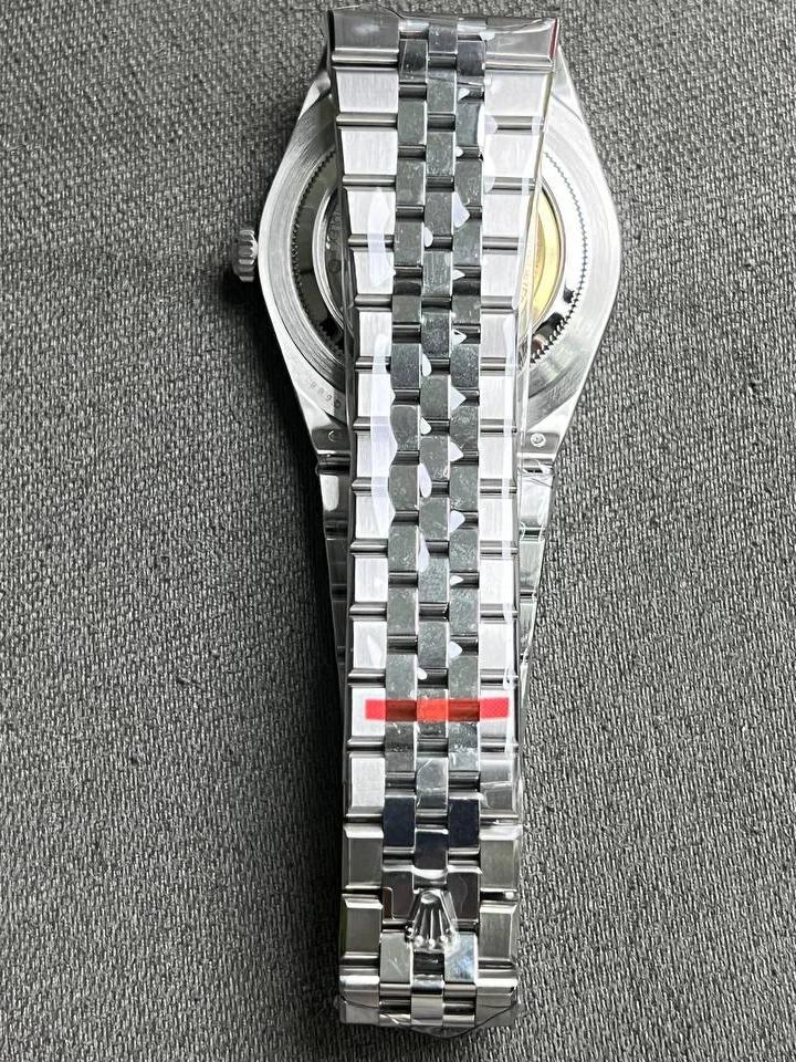 Rolex Land-Dweller 40 mm White Gold Dial 127334 - Image 8